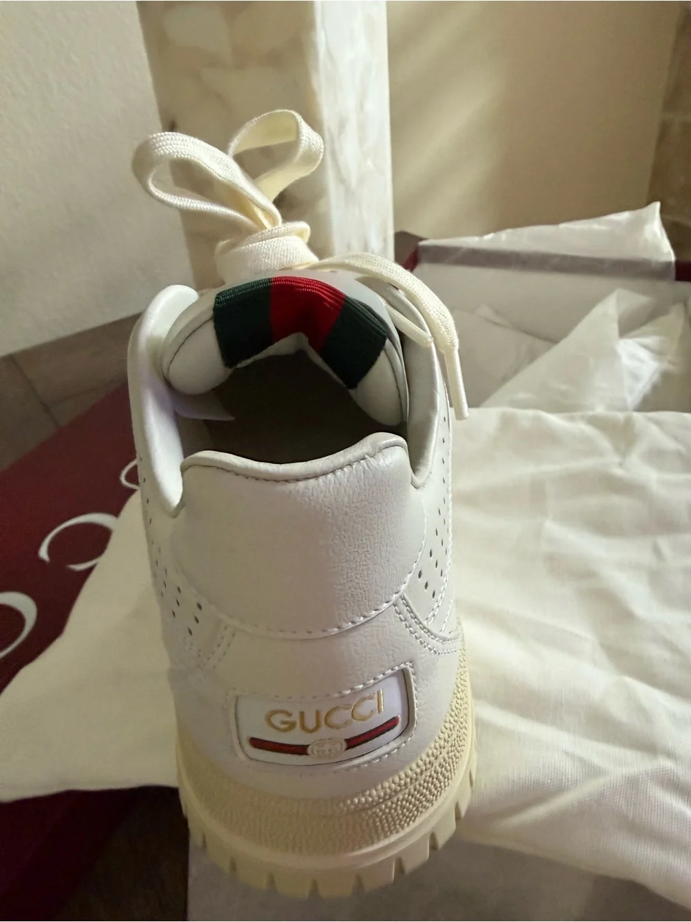 Gucci men leather